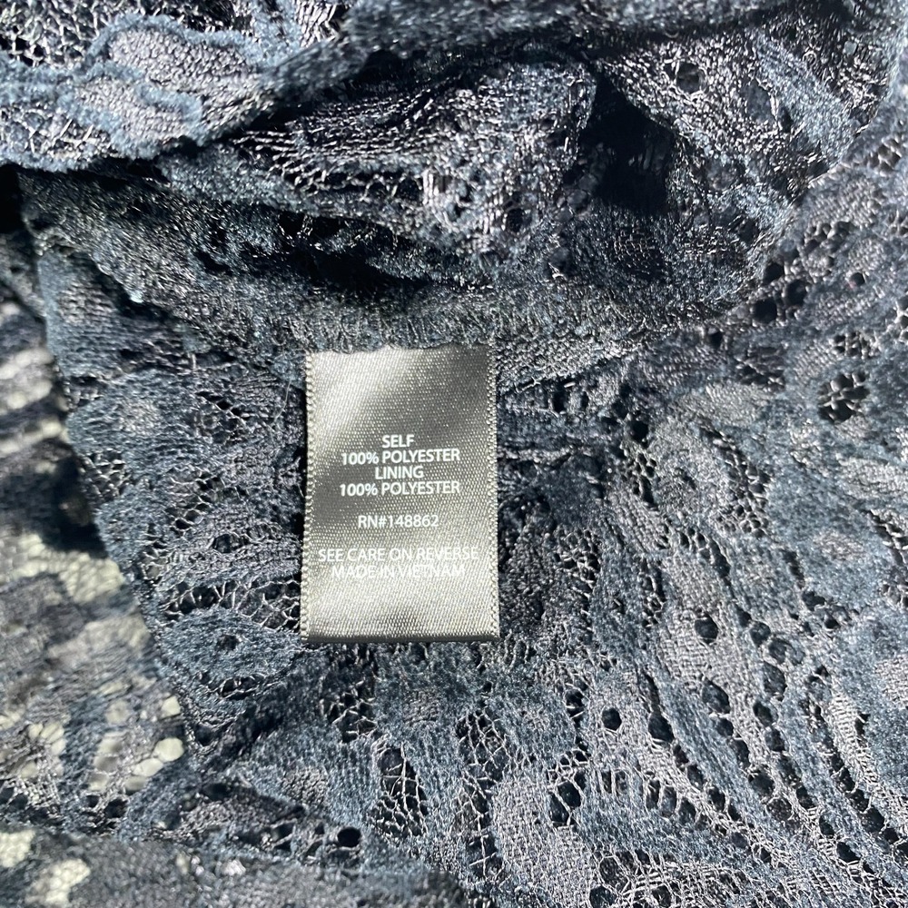 Torrid Women's Black Lace Button Up Blouse 1X Long Sleeve Sheer Gothic Romantic - Picture 10 of 10